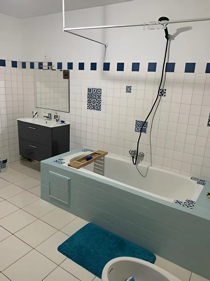 Villa Karata Appartement T3 avec Spa et vue sur mer BAILLIF Basse-Terre